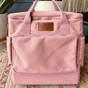 Bogg Bag Travel Canvas Backpack in the shade Blush